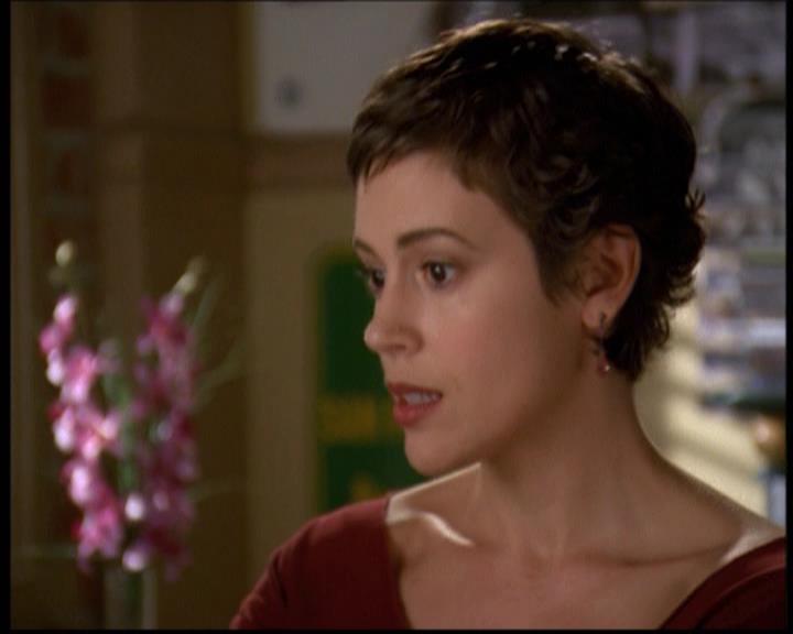 Charmed-Online-dot-net_608SwordAndTheCity0984.jpg