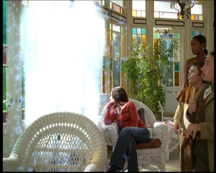 Charmed-Online-dot-net_608SwordAndTheCity1004.jpg Charmed-Online-dot-net_608SwordAndTheCity1004.jpg