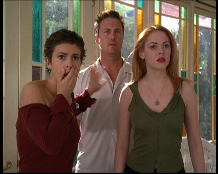 Charmed-Online-dot-net_608SwordAndTheCity1058.jpg