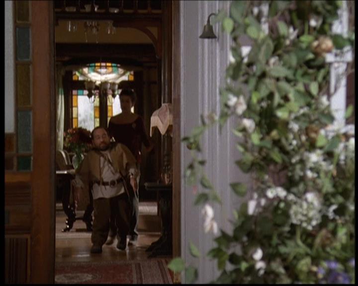 Charmed-Online-dot-net_608SwordAndTheCity1077.jpg Charmed-Online-dot-net_608SwordAndTheCity1077.jpg