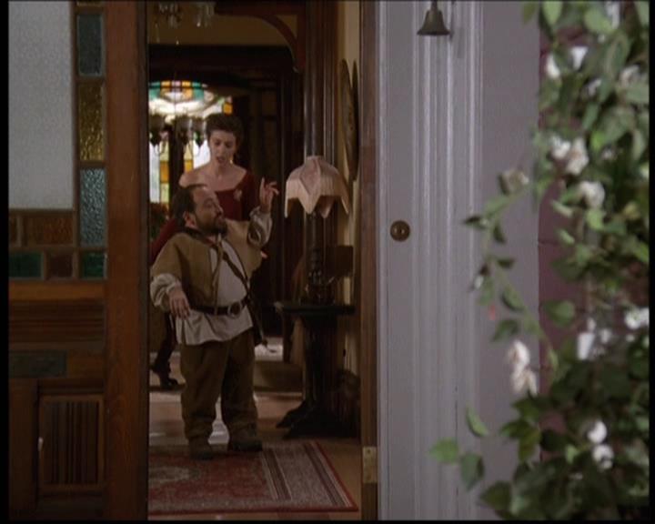 Charmed-Online-dot-net_608SwordAndTheCity1079.jpg Charmed-Online-dot-net_608SwordAndTheCity1079.jpg