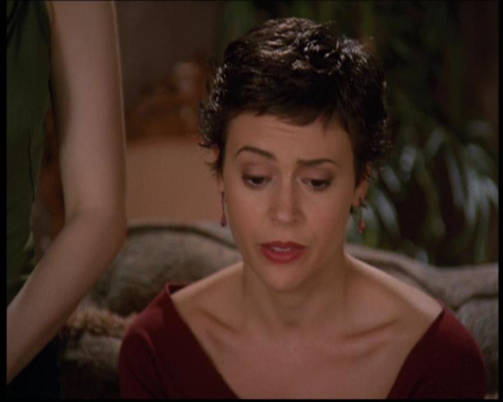 Charmed-Online-dot-net_608SwordAndTheCity1167.jpg Charmed-Online-dot-net_608SwordAndTheCity1167.jpg