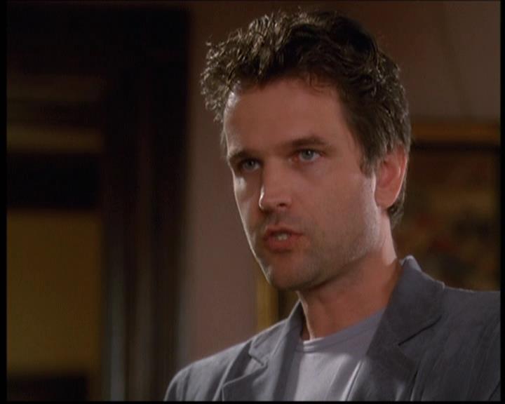 Charmed-Online-dot-net_608SwordAndTheCity1185.jpg Charmed-Online-dot-net_608SwordAndTheCity1185.jpg