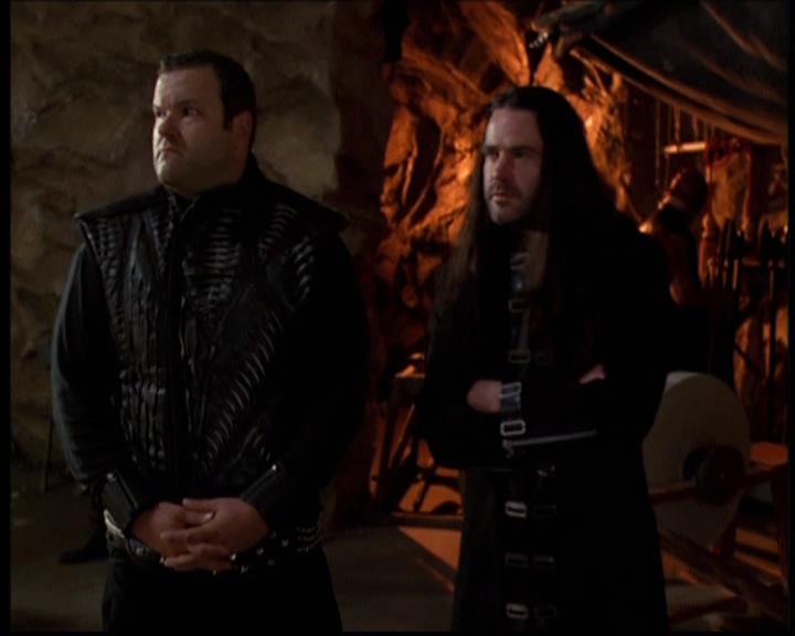 Charmed-Online-dot-net_608SwordAndTheCity1243.jpg Charmed-Online-dot-net_608SwordAndTheCity1243.jpg