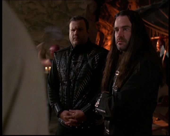 Charmed-Online-dot-net_608SwordAndTheCity1256.jpg Charmed-Online-dot-net_608SwordAndTheCity1256.jpg