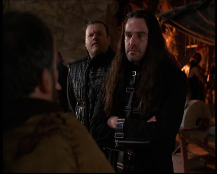 Charmed-Online-dot-net_608SwordAndTheCity1261.jpg Charmed-Online-dot-net_608SwordAndTheCity1261.jpg