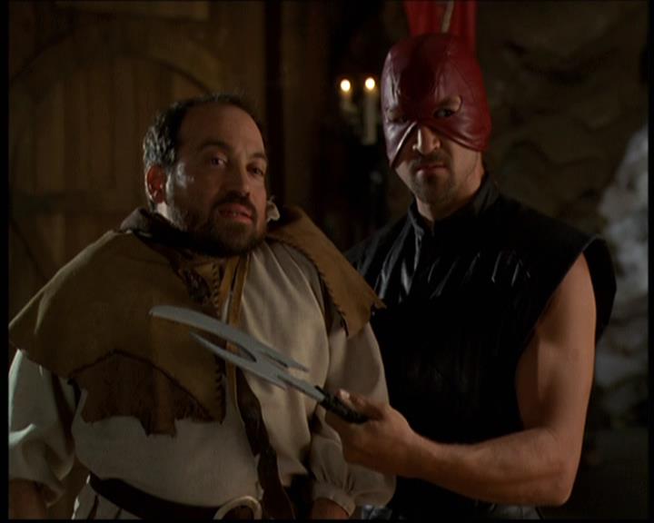 Charmed-Online-dot-net_608SwordAndTheCity1275.jpg Charmed-Online-dot-net_608SwordAndTheCity1275.jpg