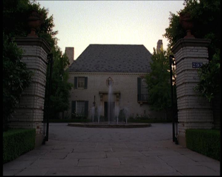 Charmed-Online-dot-net_608SwordAndTheCity1288.jpg Charmed-Online-dot-net_608SwordAndTheCity1288.jpg