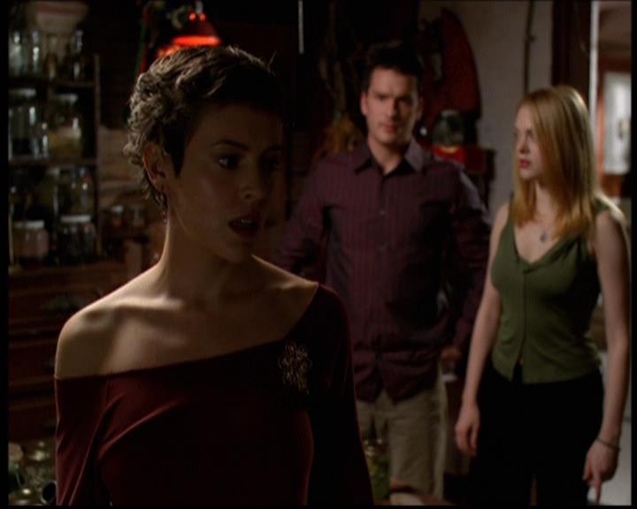 Charmed-Online-dot-net_608SwordAndTheCity1307.jpg Charmed-Online-dot-net_608SwordAndTheCity1307.jpg