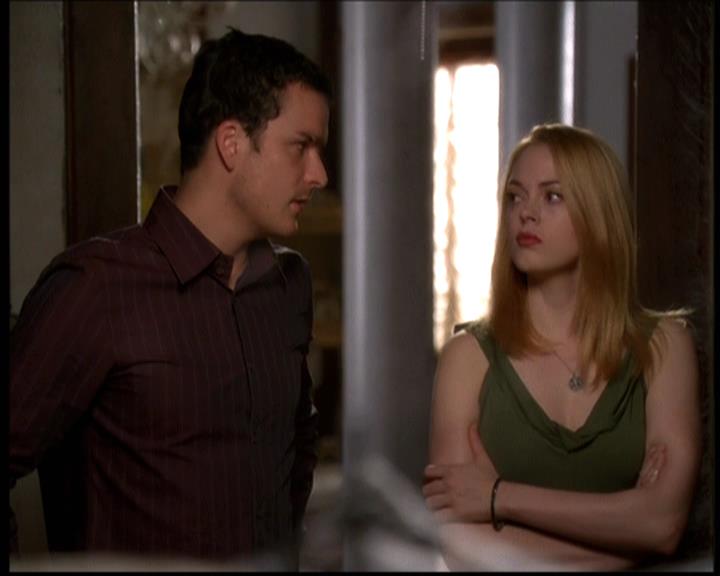 Charmed-Online-dot-net_608SwordAndTheCity1314.jpg Charmed-Online-dot-net_608SwordAndTheCity1314.jpg