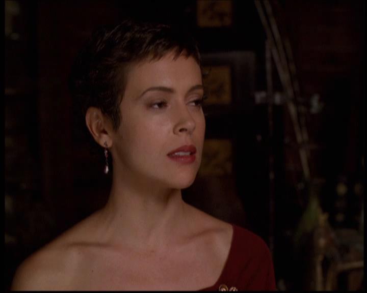 Charmed-Online-dot-net_608SwordAndTheCity1345.jpg Charmed-Online-dot-net_608SwordAndTheCity1345.jpg