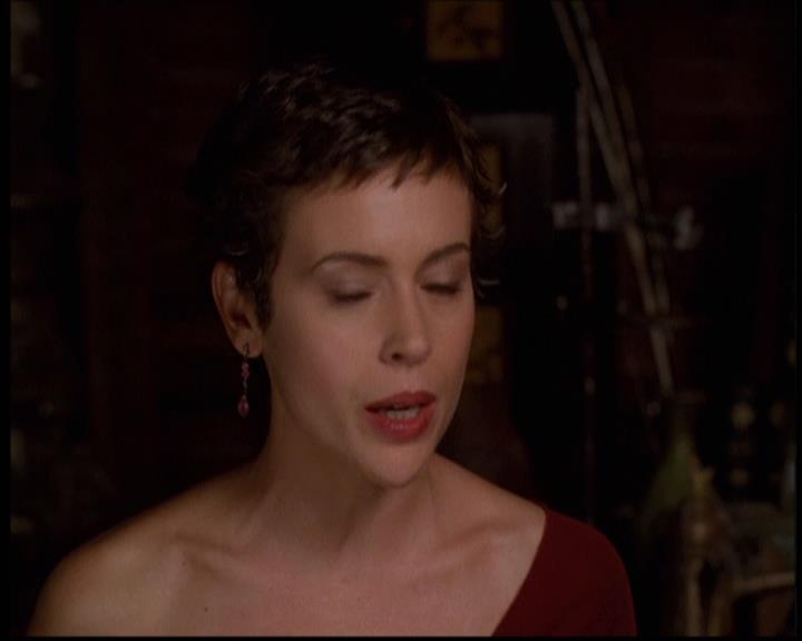 Charmed-Online-dot-net_608SwordAndTheCity1359.jpg Charmed-Online-dot-net_608SwordAndTheCity1359.jpg