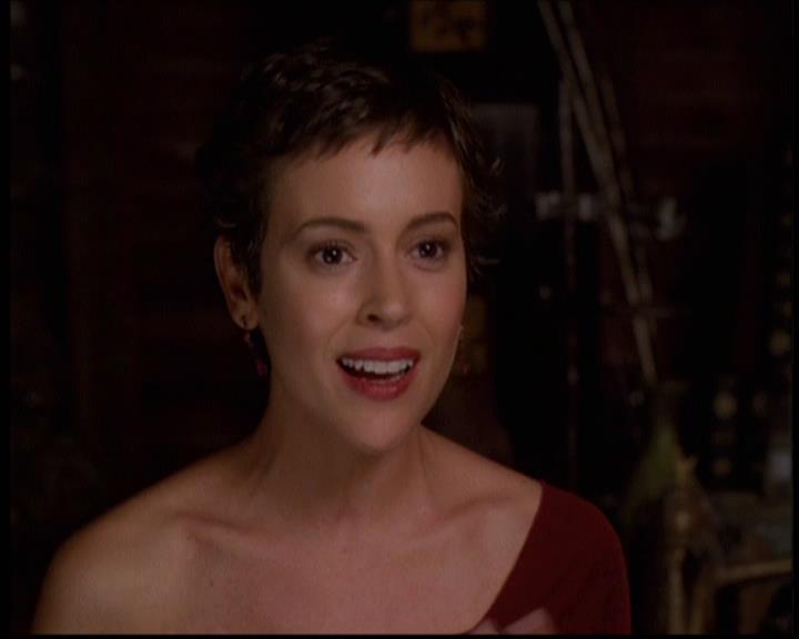 Charmed-Online-dot-net_608SwordAndTheCity1368.jpg Charmed-Online-dot-net_608SwordAndTheCity1368.jpg