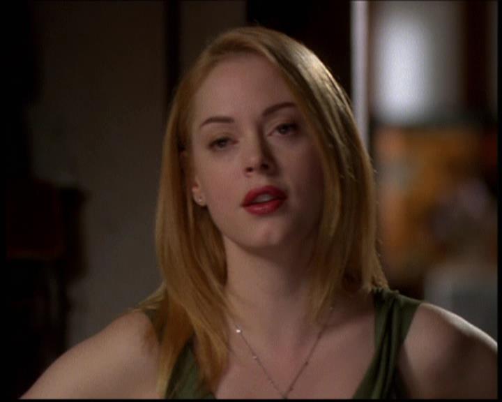 Charmed-Online-dot-net_608SwordAndTheCity1387.jpg Charmed-Online-dot-net_608SwordAndTheCity1387.jpg