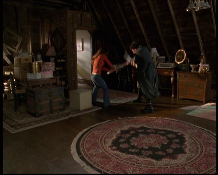 Charmed-Online-dot-net_608SwordAndTheCity1391.jpg Charmed-Online-dot-net_608SwordAndTheCity1391.jpg