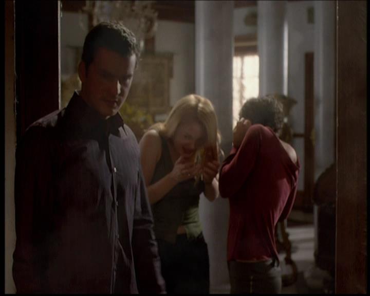 Charmed-Online-dot-net_608SwordAndTheCity1484.jpg Charmed-Online-dot-net_608SwordAndTheCity1484.jpg