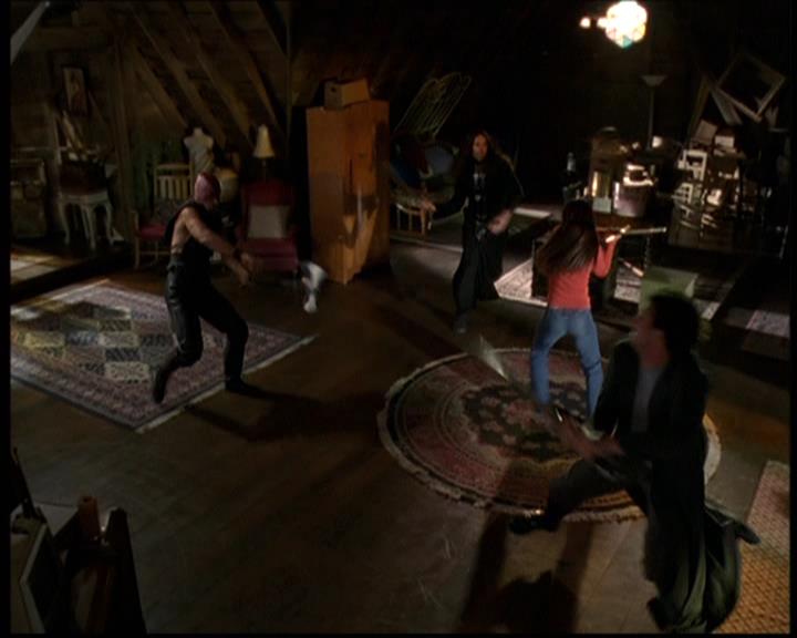 Charmed-Online-dot-net_608SwordAndTheCity1500.jpg Charmed-Online-dot-net_608SwordAndTheCity1500.jpg