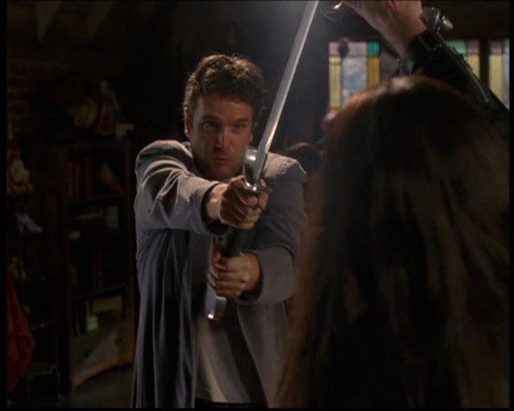 Charmed-Online-dot-net_608SwordAndTheCity1511.jpg