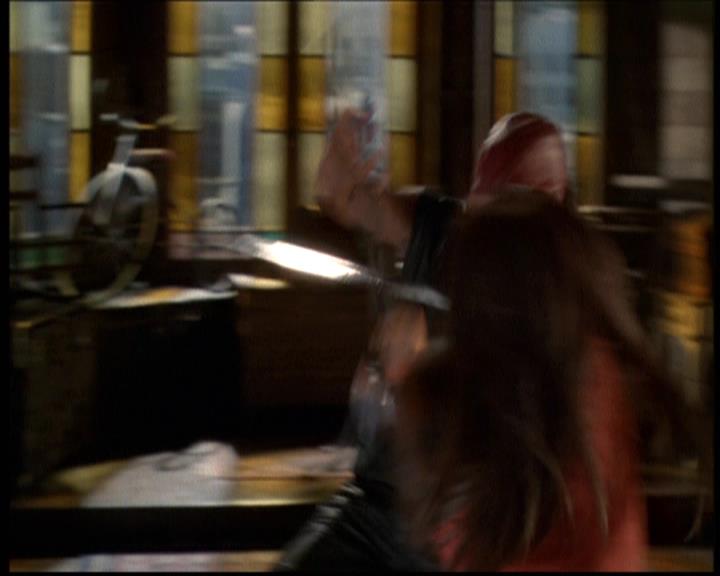 Charmed-Online-dot-net_608SwordAndTheCity1523.jpg Charmed-Online-dot-net_608SwordAndTheCity1523.jpg