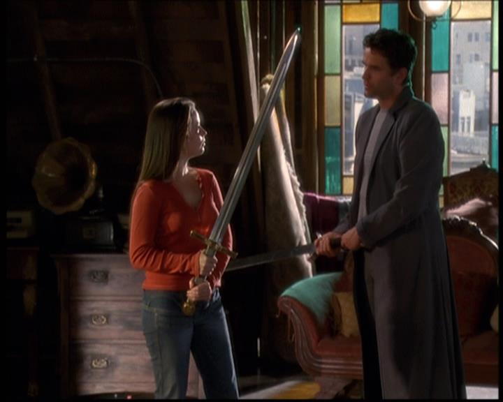 Charmed-Online-dot-net_608SwordAndTheCity1530.jpg Charmed-Online-dot-net_608SwordAndTheCity1530.jpg