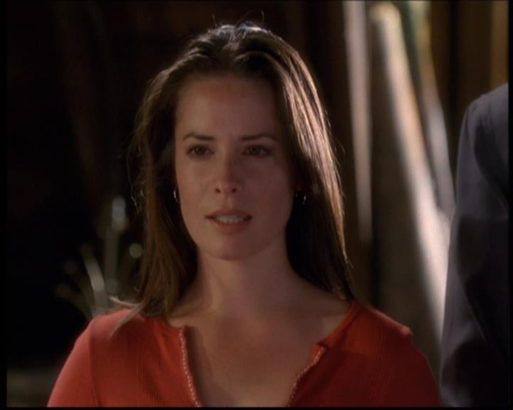 Charmed-Online-dot-net_608SwordAndTheCity1552.jpg Charmed-Online-dot-net_608SwordAndTheCity1552.jpg