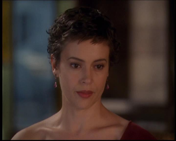 Charmed-Online-dot-net_608SwordAndTheCity1575.jpg Charmed-Online-dot-net_608SwordAndTheCity1575.jpg