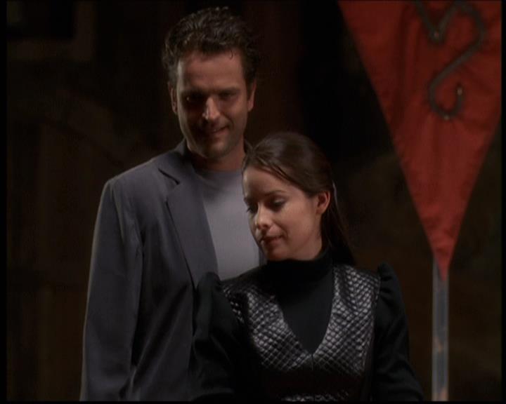 Charmed-Online-dot-net_608SwordAndTheCity1595.jpg Charmed-Online-dot-net_608SwordAndTheCity1595.jpg