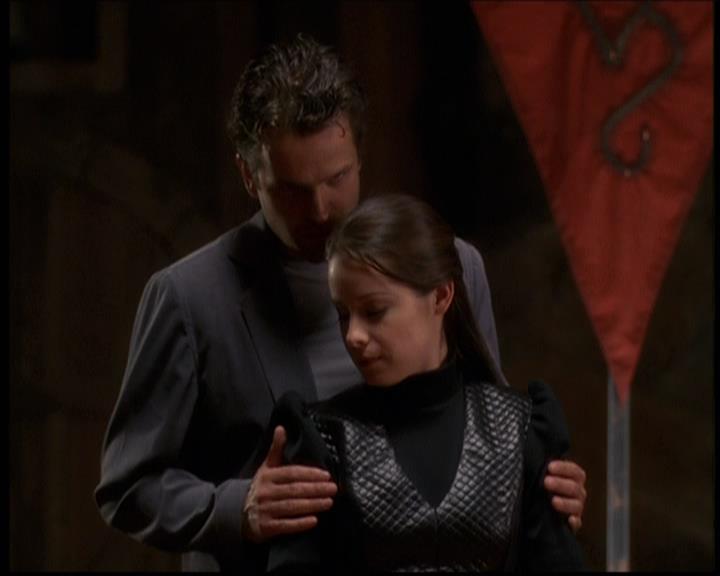 Charmed-Online-dot-net_608SwordAndTheCity1596.jpg Charmed-Online-dot-net_608SwordAndTheCity1596.jpg