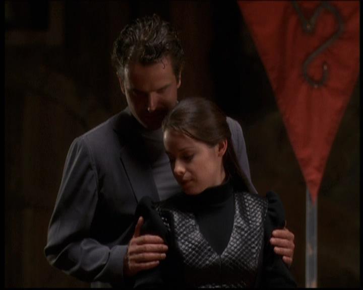 Charmed-Online-dot-net_608SwordAndTheCity1597.jpg Charmed-Online-dot-net_608SwordAndTheCity1597.jpg