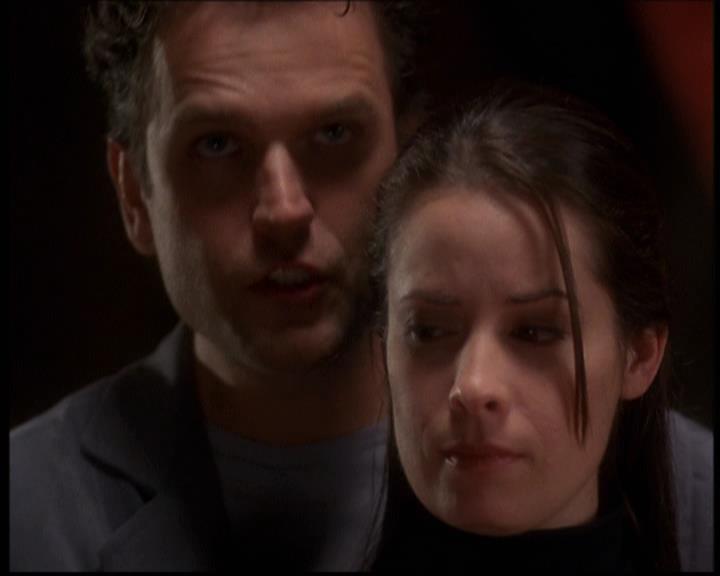 Charmed-Online-dot-net_608SwordAndTheCity1598.jpg Charmed-Online-dot-net_608SwordAndTheCity1598.jpg