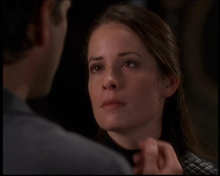 Charmed-Online-dot-net_608SwordAndTheCity1635.jpg Charmed-Online-dot-net_608SwordAndTheCity1635.jpg