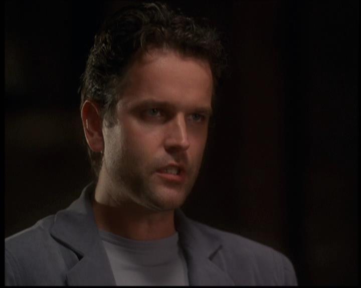 Charmed-Online-dot-net_608SwordAndTheCity1689.jpg Charmed-Online-dot-net_608SwordAndTheCity1689.jpg