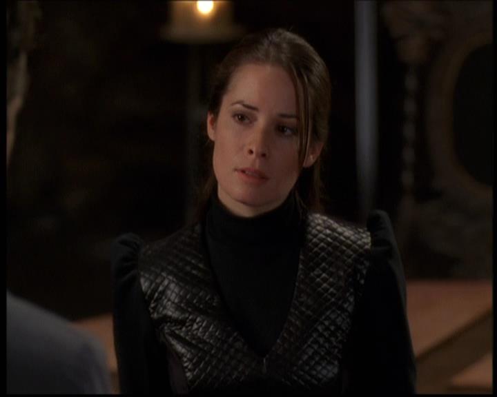 Charmed-Online-dot-net_608SwordAndTheCity1693.jpg