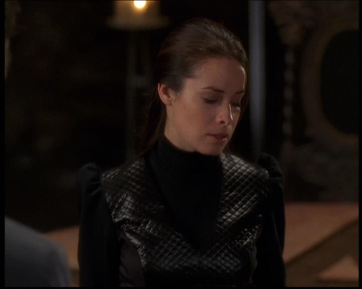 Charmed-Online-dot-net_608SwordAndTheCity1694.jpg Charmed-Online-dot-net_608SwordAndTheCity1694.jpg