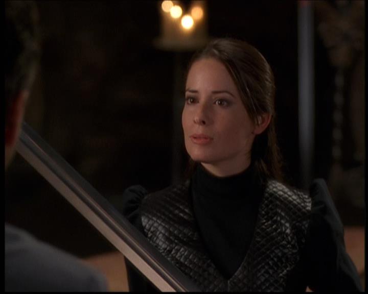 Charmed-Online-dot-net_608SwordAndTheCity1699.jpg Charmed-Online-dot-net_608SwordAndTheCity1699.jpg