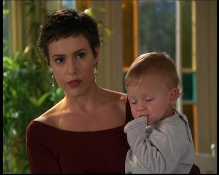 Charmed-Online-dot-net_608SwordAndTheCity1725.jpg Charmed-Online-dot-net_608SwordAndTheCity1725.jpg