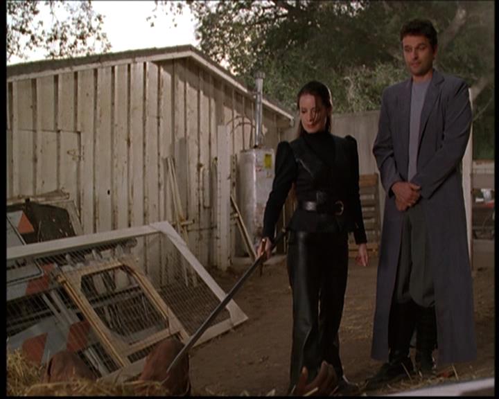 Charmed-Online-dot-net_608SwordAndTheCity1765.jpg Charmed-Online-dot-net_608SwordAndTheCity1765.jpg