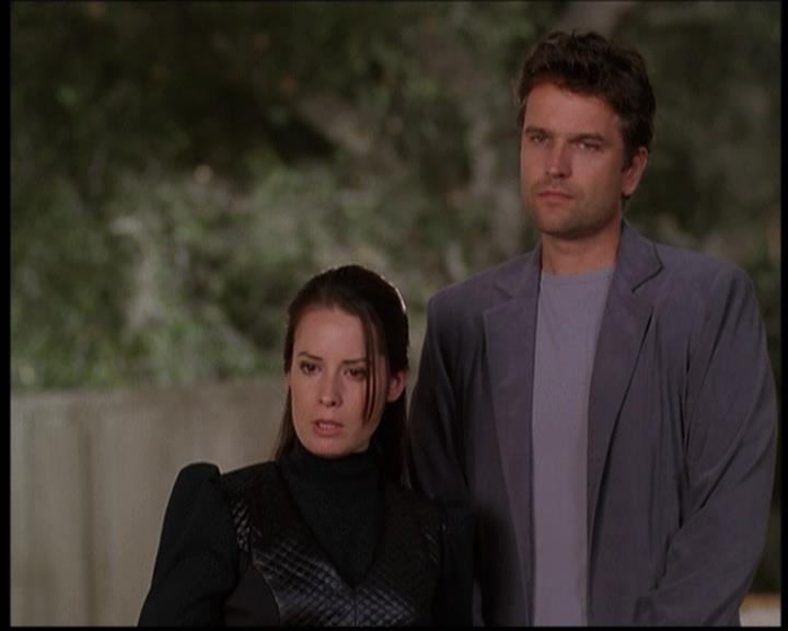 Charmed-Online-dot-net_608SwordAndTheCity1769.jpg Charmed-Online-dot-net_608SwordAndTheCity1769.jpg