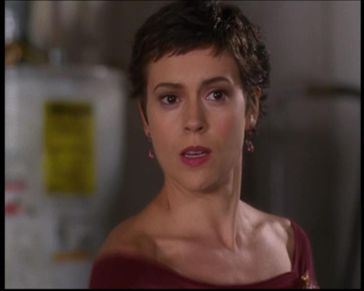 Charmed-Online-dot-net_608SwordAndTheCity1792.jpg Charmed-Online-dot-net_608SwordAndTheCity1792.jpg