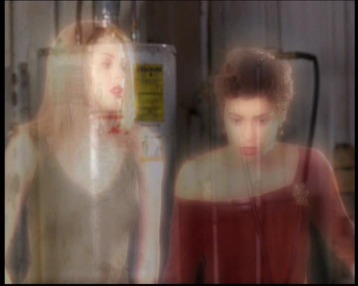 Charmed-Online-dot-net_608SwordAndTheCity1815.jpg Charmed-Online-dot-net_608SwordAndTheCity1815.jpg