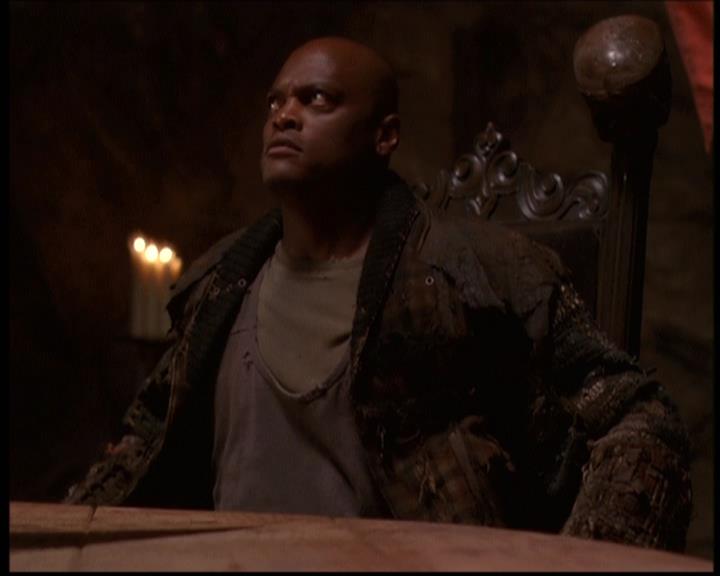 Charmed-Online-dot-net_608SwordAndTheCity1827.jpg Charmed-Online-dot-net_608SwordAndTheCity1827.jpg