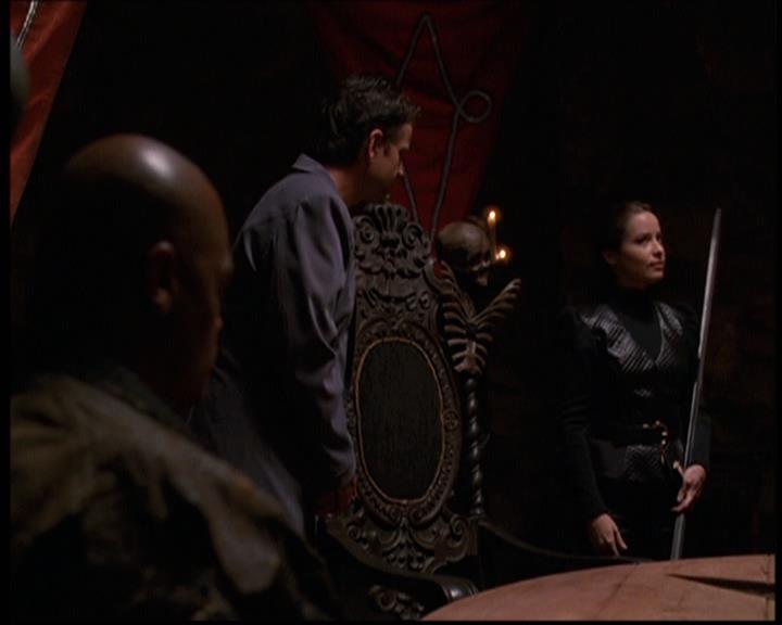 Charmed-Online-dot-net_608SwordAndTheCity1843.jpg Charmed-Online-dot-net_608SwordAndTheCity1843.jpg