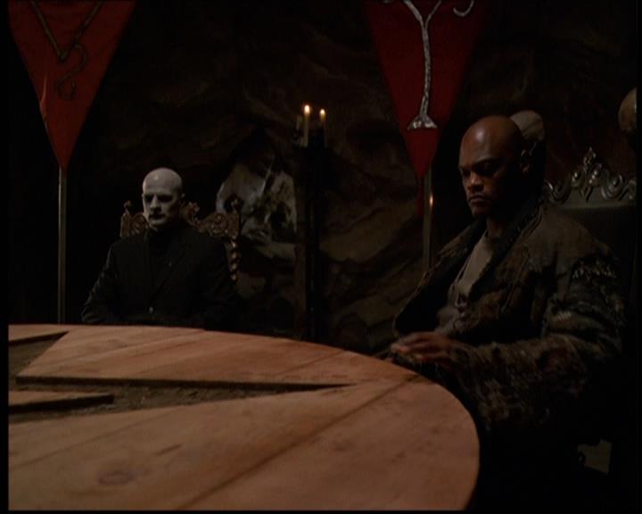 Charmed-Online-dot-net_608SwordAndTheCity1867.jpg Charmed-Online-dot-net_608SwordAndTheCity1867.jpg