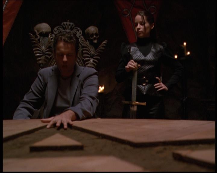 Charmed-Online-dot-net_608SwordAndTheCity1871.jpg Charmed-Online-dot-net_608SwordAndTheCity1871.jpg