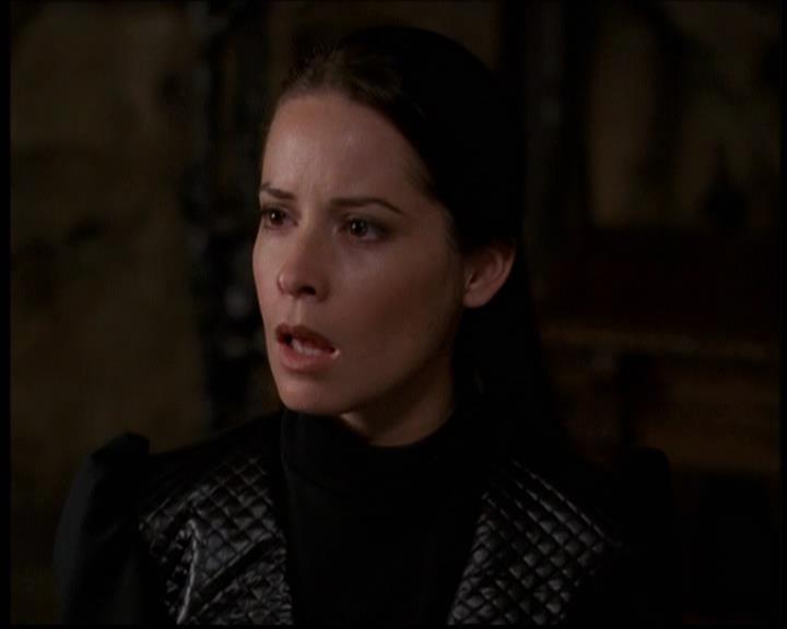 Charmed-Online-dot-net_608SwordAndTheCity1926.jpg