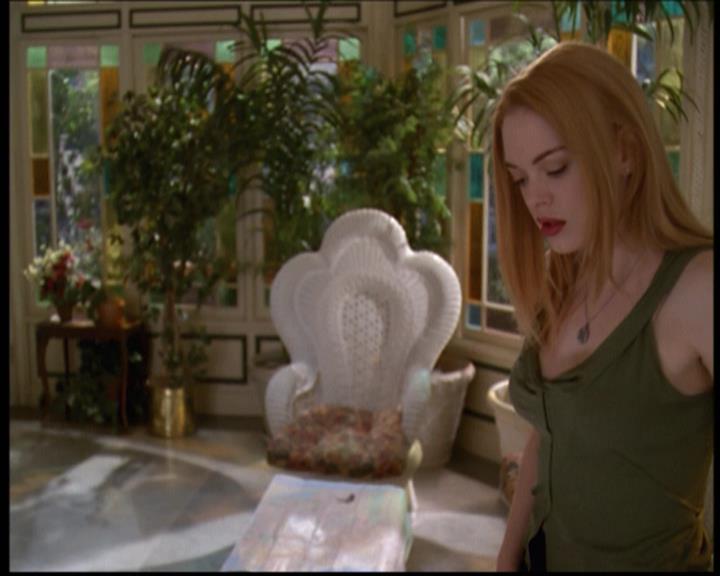 Charmed-Online-dot-net_608SwordAndTheCity2042.jpg