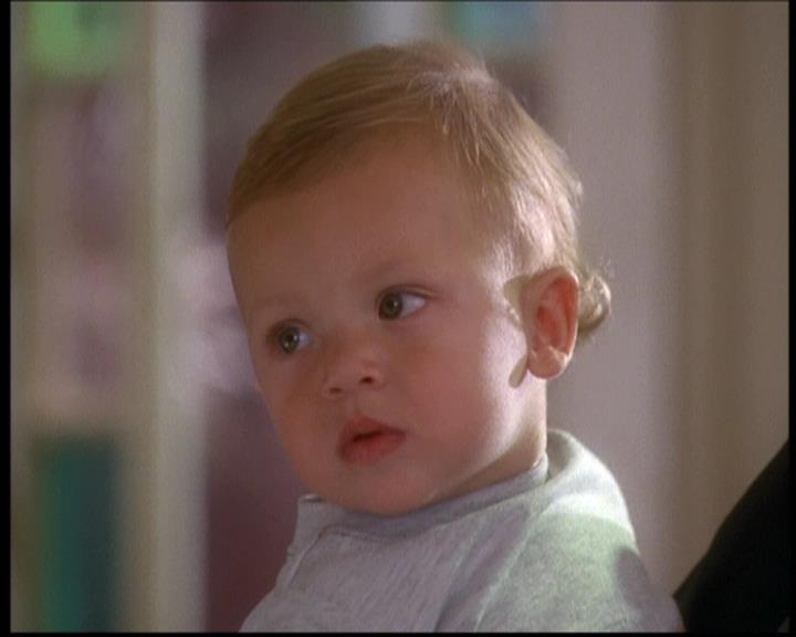 Charmed-Online-dot-net_608SwordAndTheCity2099.jpg Charmed-Online-dot-net_608SwordAndTheCity2099.jpg