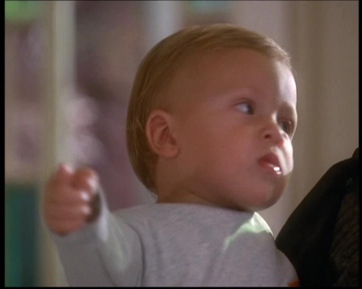 Charmed-Online-dot-net_608SwordAndTheCity2121.jpg Charmed-Online-dot-net_608SwordAndTheCity2121.jpg