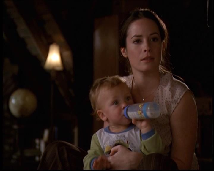 Charmed-Online-dot-net_608SwordAndTheCity2293.jpg