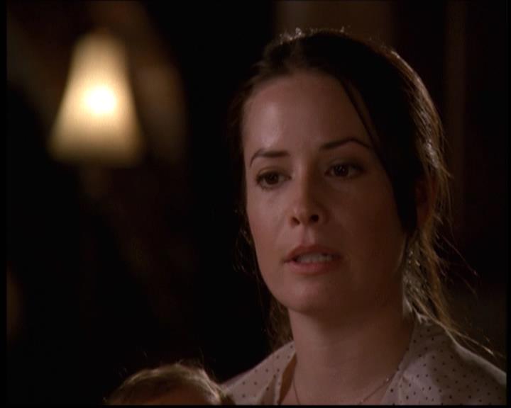 Charmed-Online-dot-net_608SwordAndTheCity2322.jpg